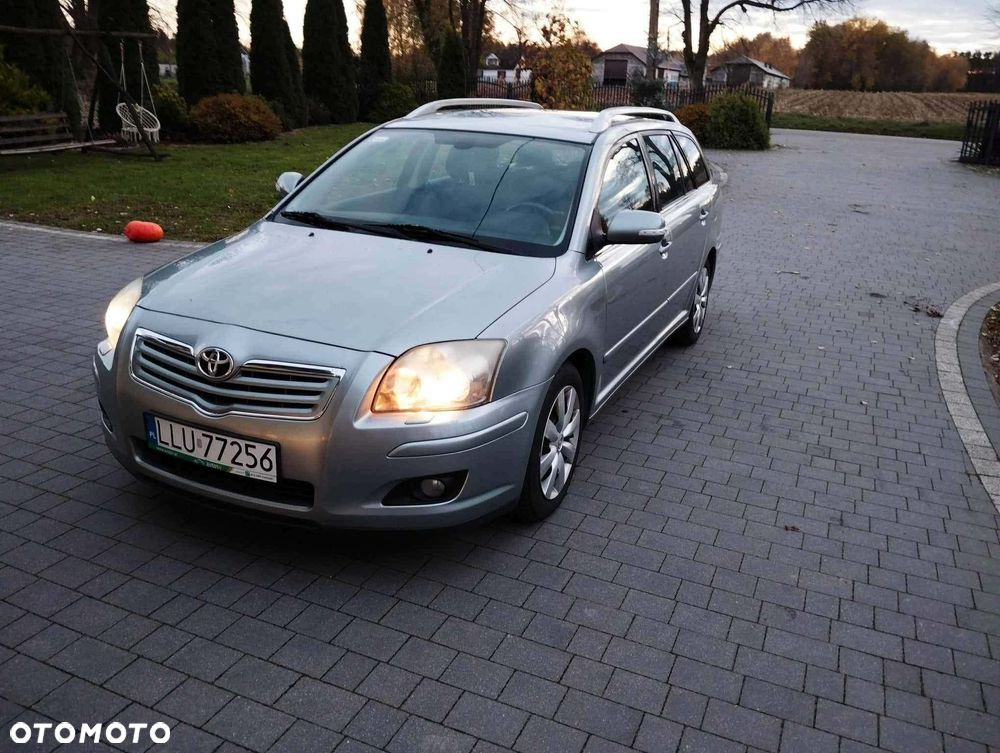 Toyota Avensis 2.0 D-4D Platinium - 6