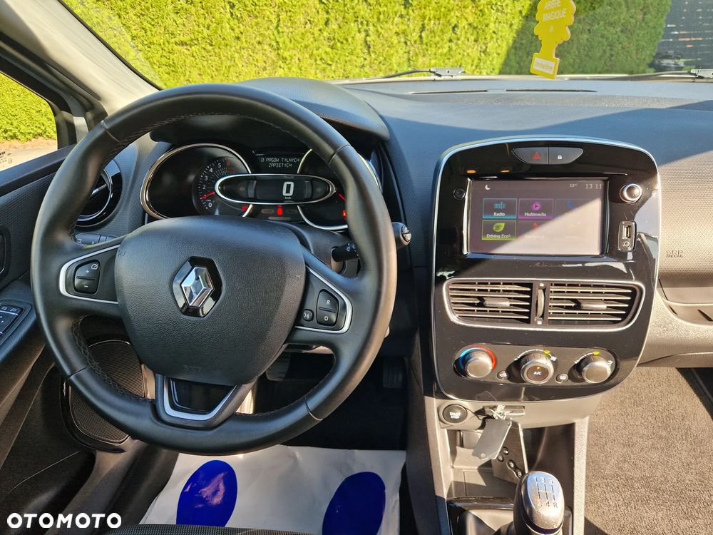 Renault Clio 0.9 TCe Limited - 12