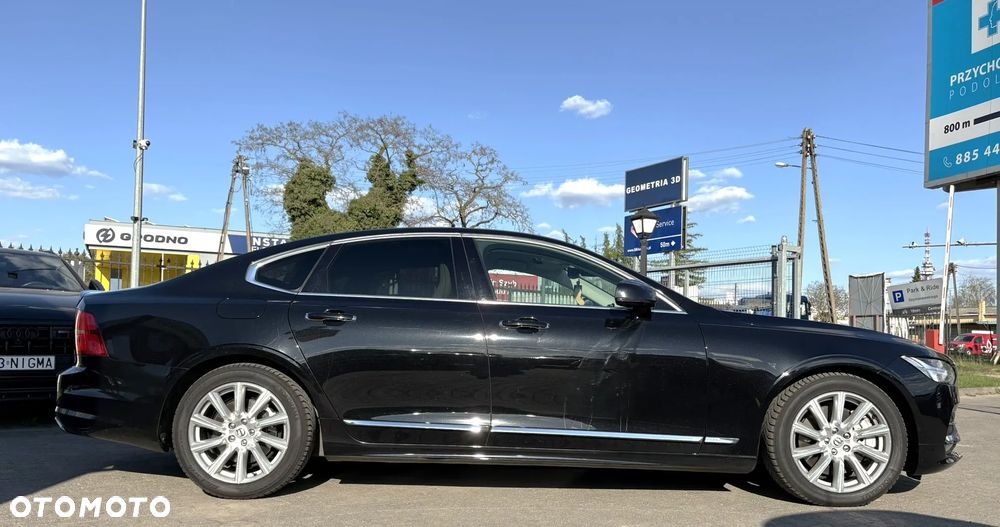Volvo S90 D5 SCR AWD Inscription - 4