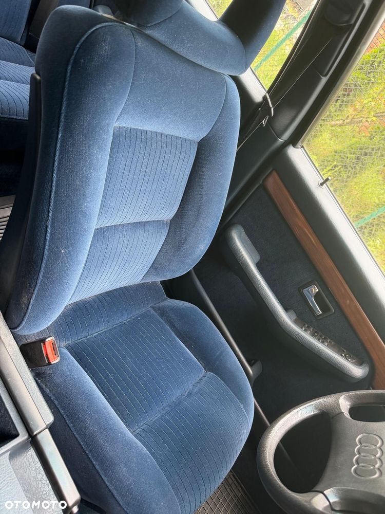 Audi 200 2.2 Turbo - 11