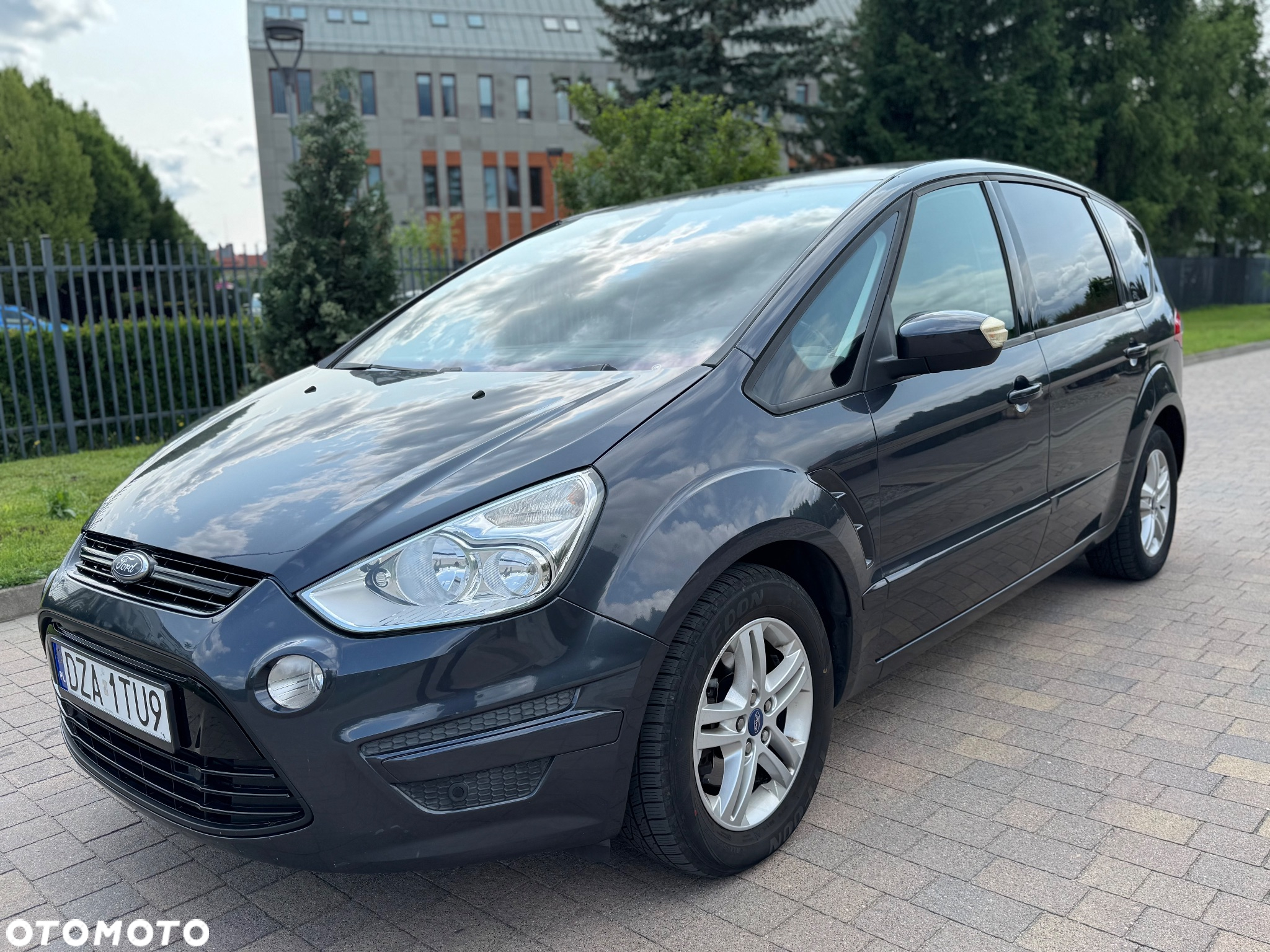 Ford S-Max - 7