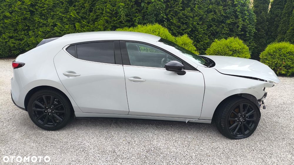 Mazda 3 - 4
