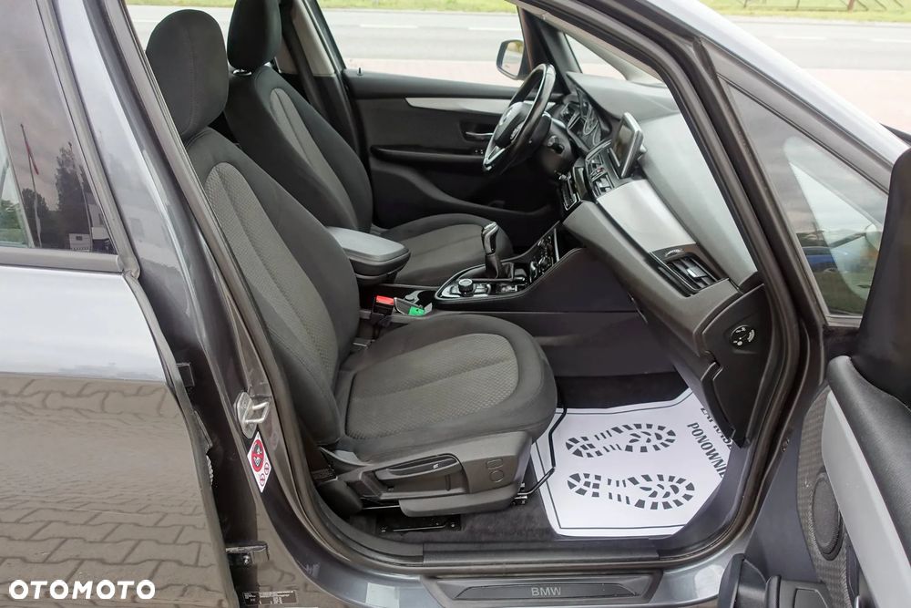 BMW Seria 2 218d Advantage - 14