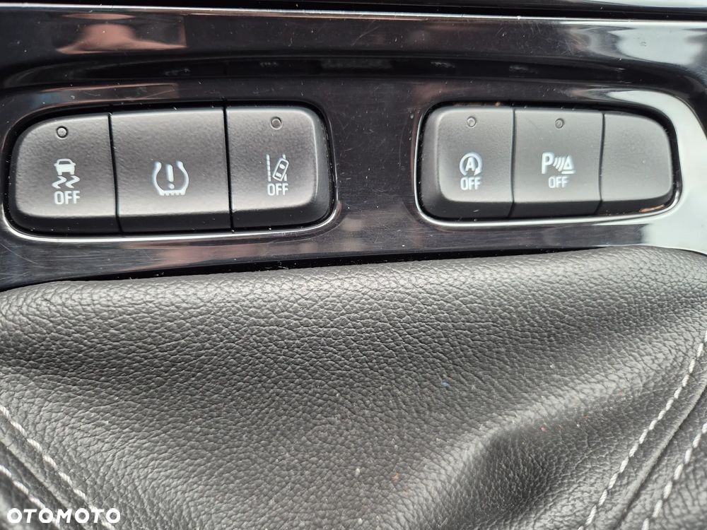 Opel Grandland X 1.6 D Start/Stop Business Edition - 26