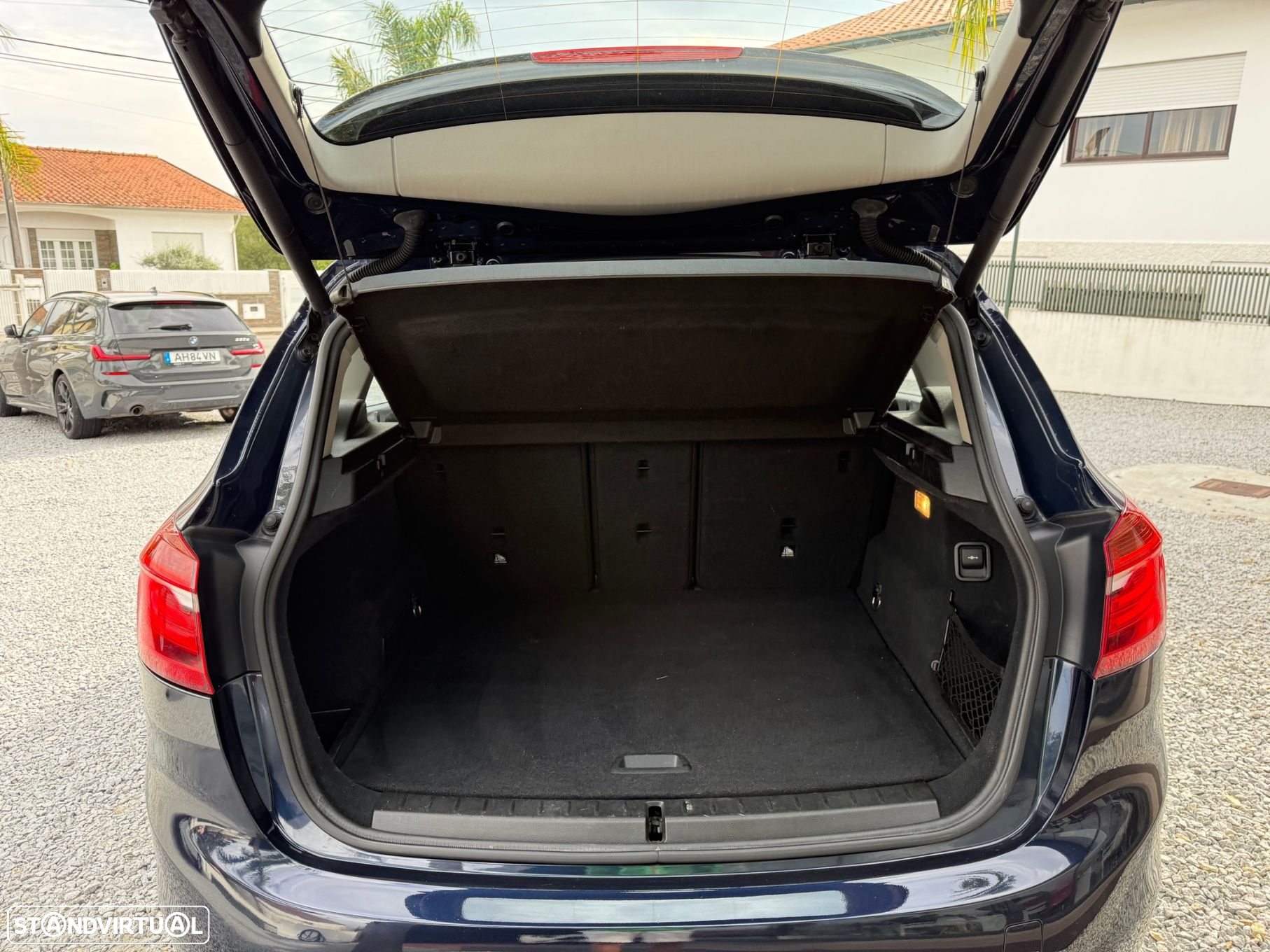BMW 216 Active Tourer d Advantage - 28