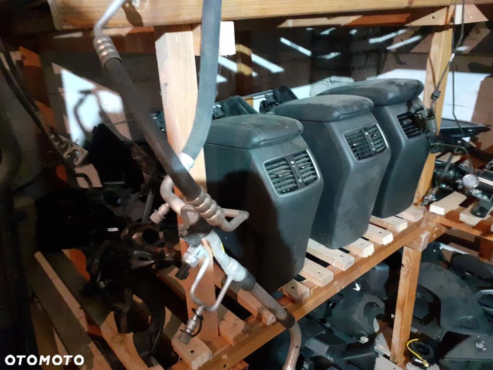 12160 Tunel podłokietnik skóra Hyundai Tucson III 15-20 - 1