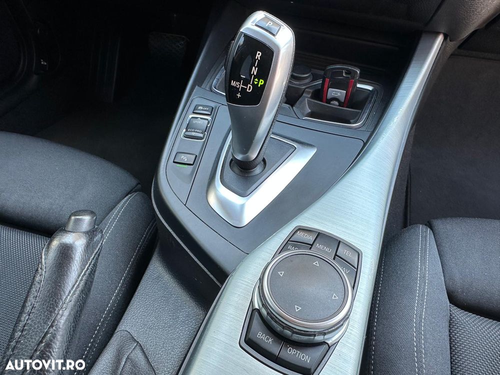 BMW Seria 1 118d Aut. Sport Line - 12
