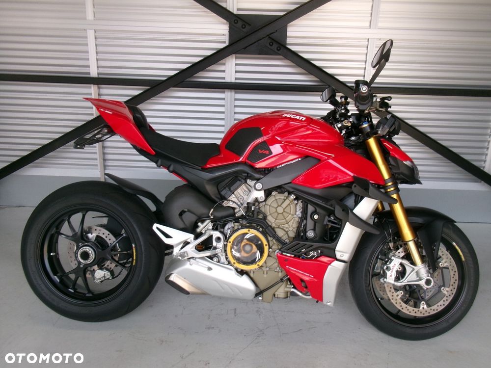 Ducati Streetfighter V4 - 1