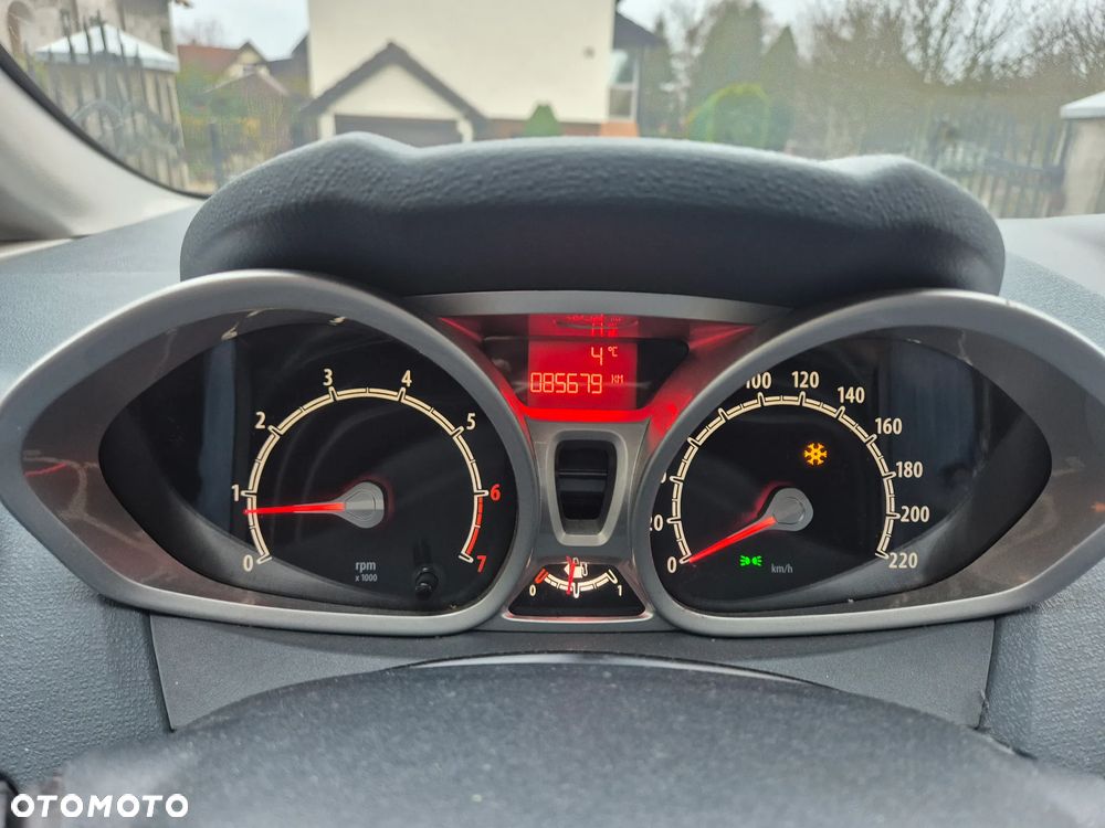 Ford Fiesta 1.25 Titanium - 7