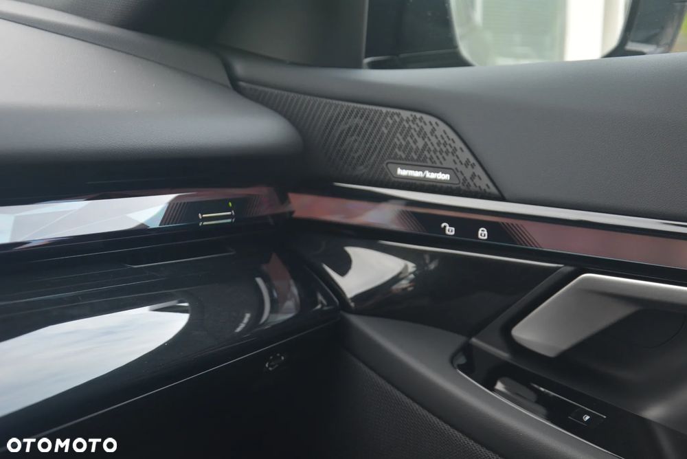 BMW Seria 5 - 26
