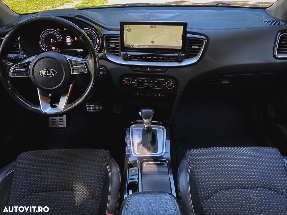 Kia XCeed 1.4 T-GDI 7DCT Style+ - 25