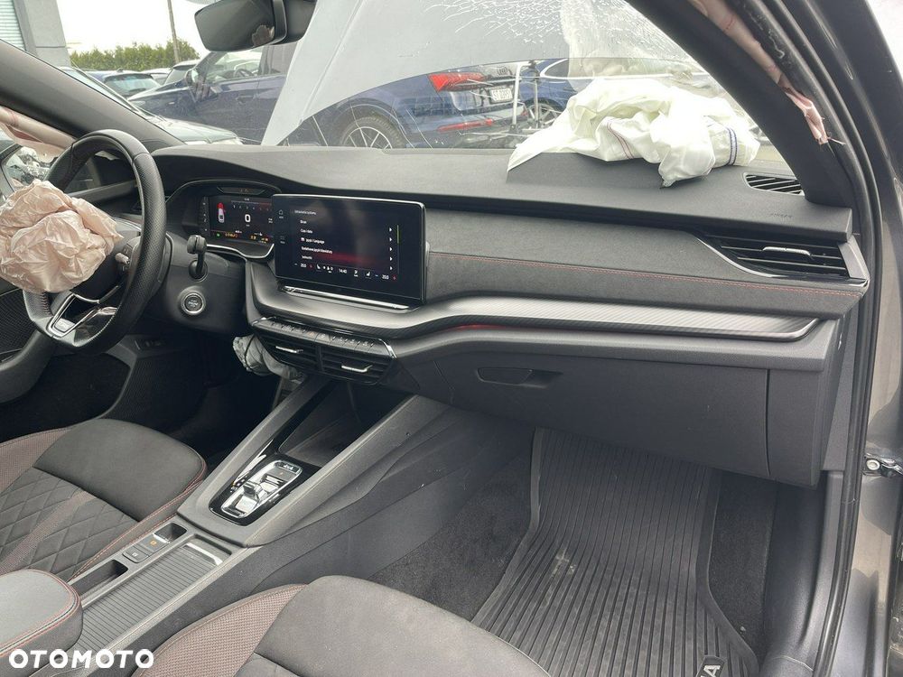 Skoda Octavia - 11