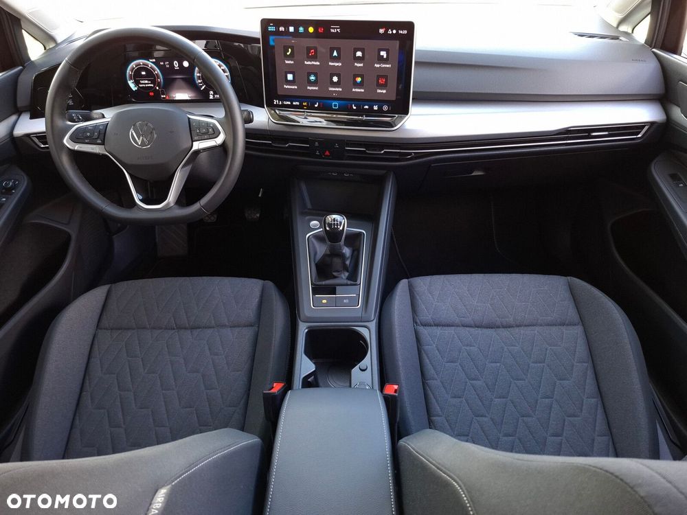 Volkswagen Golf - 12