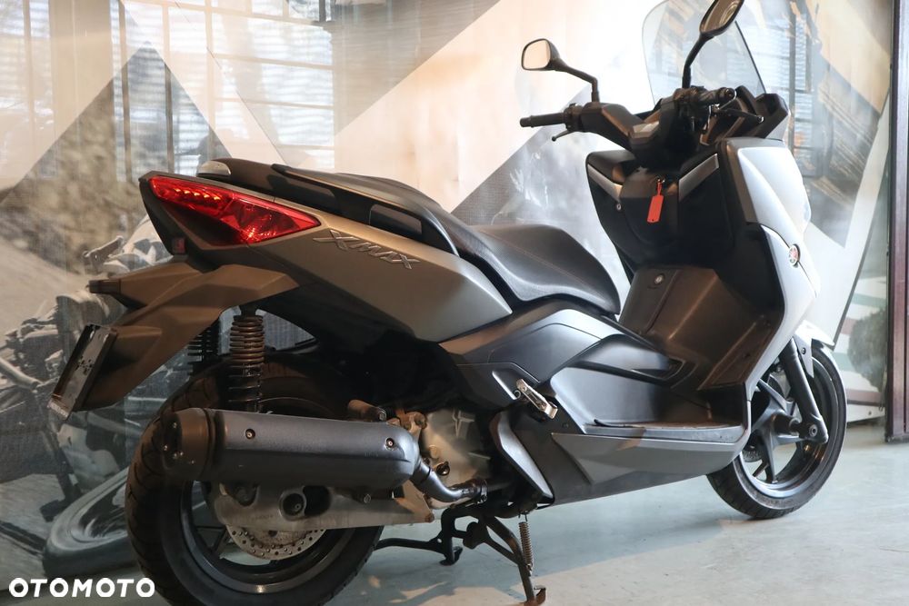 Yamaha X-max - 13