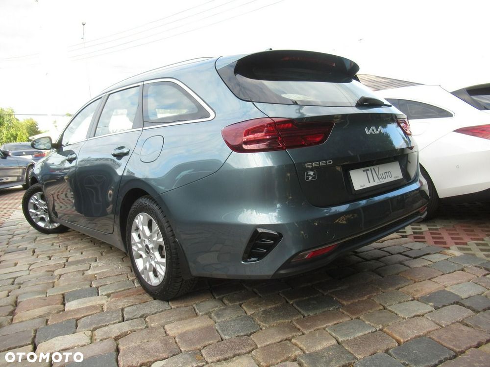 Kia Ceed 1.5 T-GDI M - 3