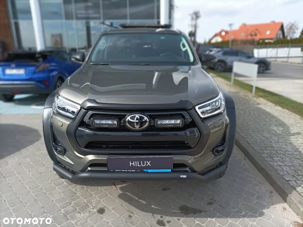 Toyota Hilux 2.8 D-4D mHEV Double Cab Invincible 4x4 - 38