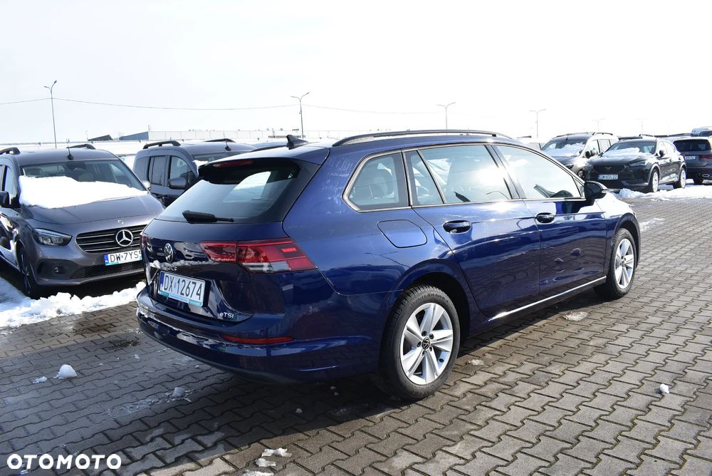 Volkswagen Golf 1.5 eTSI OPF DSG Life - 6