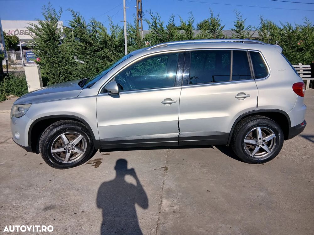 Volkswagen Tiguan 2.0 TDI DPF 4Motion Track&Field - 3