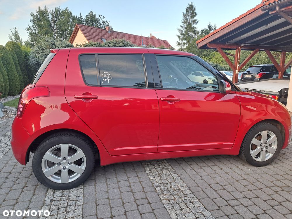Suzuki Swift 1.3 Comfort dance - 5