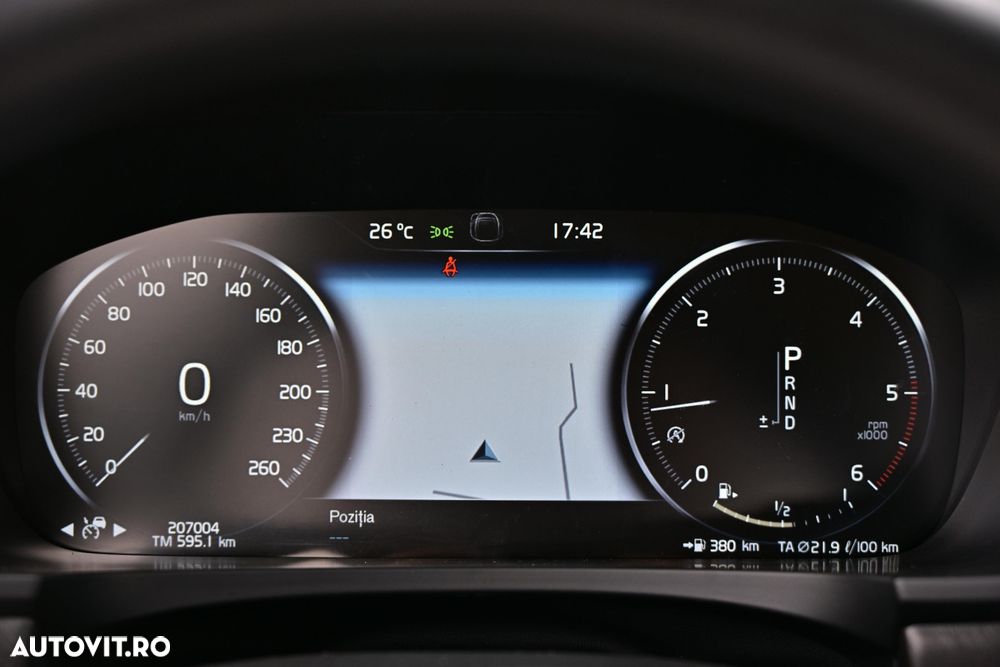 Volvo V90 D4 AWD PRO - 21