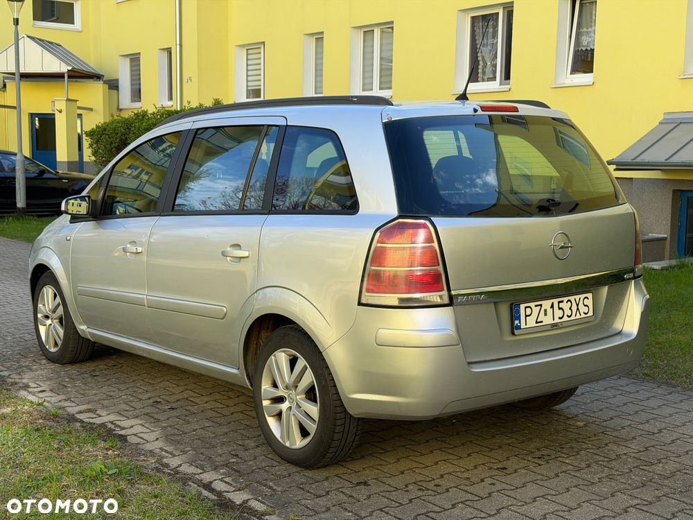 Opel Zafira 1.9 CDTI Elegance - 8