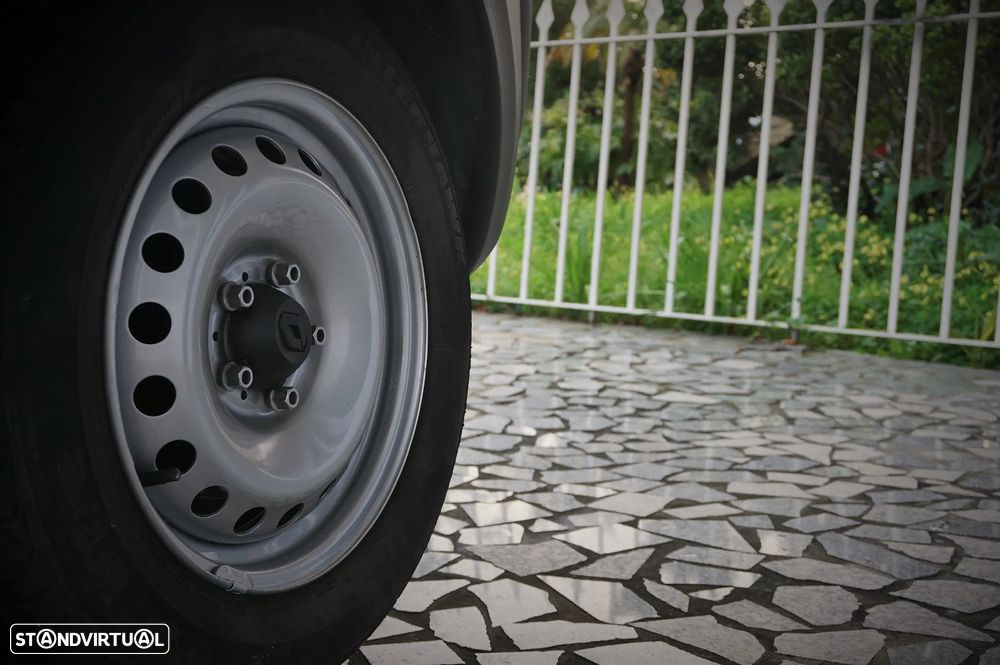 Renault Kangoo MAXI 1.5 DCI 2L ISOTÈRMCA IVA DEDUTIVEL - 34