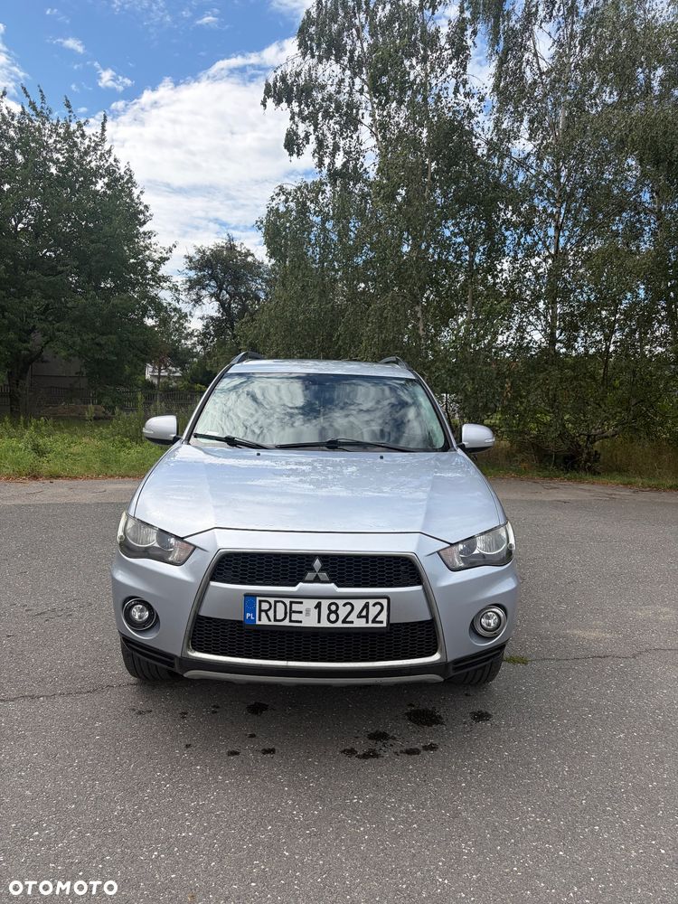 Mitsubishi Outlander 2.0 Intense NAVI 2WD EU5 - 24
