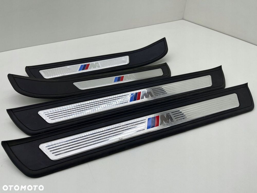 BMW 5 GT F07 LISTWY PROGOWE M-PAKIET KOMPLET 8051472 - 2