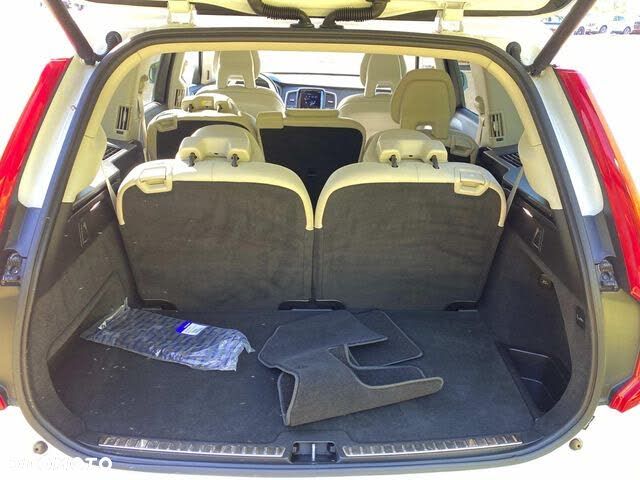 Volvo XC 90 T6 AWD Geartronic Momentum - 11