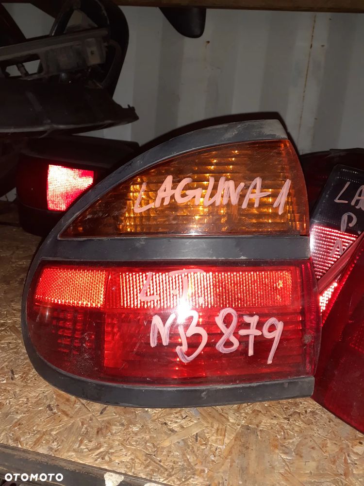 LAMPA TYLNA TYŁ LEWY LEWA RENAULT LAGUNA 1