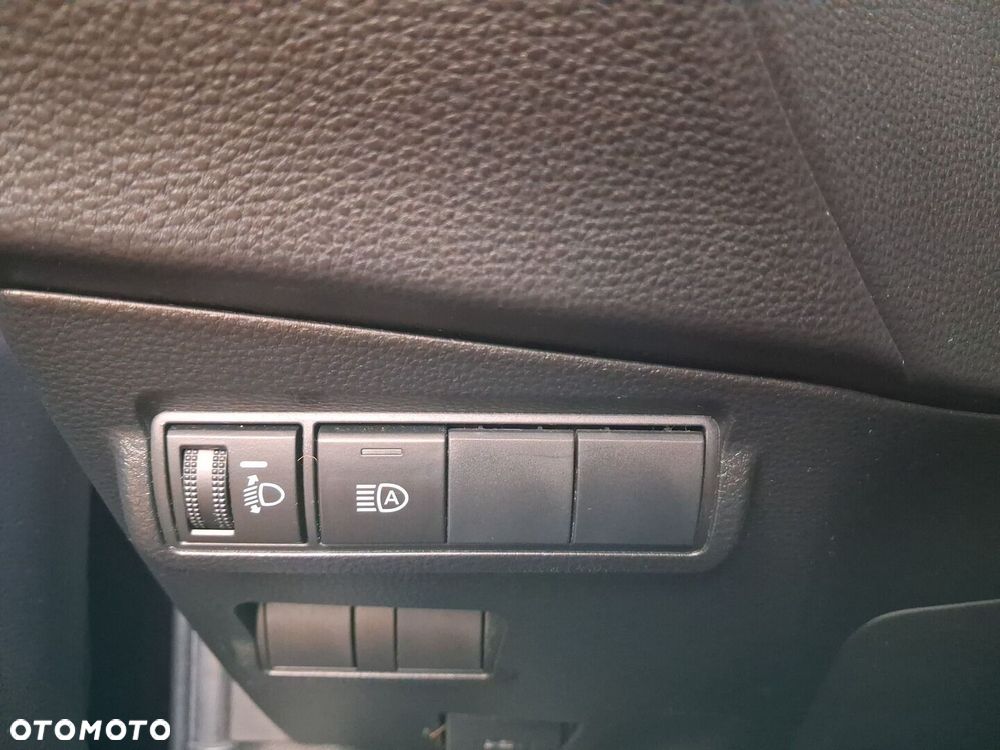 Toyota Corolla Cross - 22