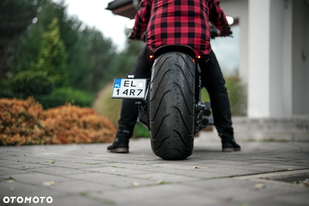 Harley-Davidson Softail Heritage Classic - 22