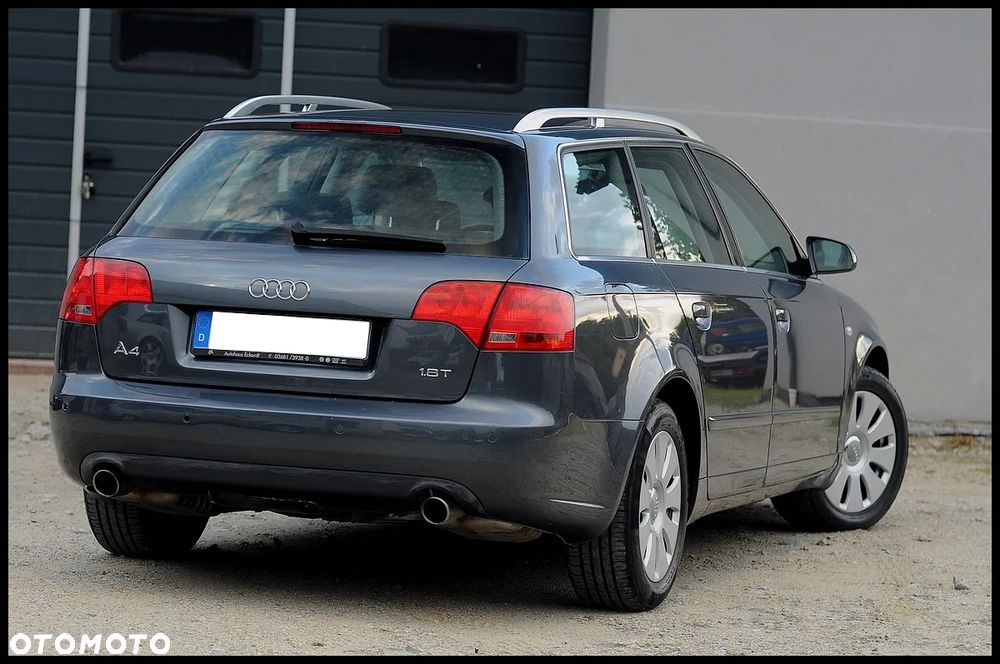 Audi A4 Avant - 16