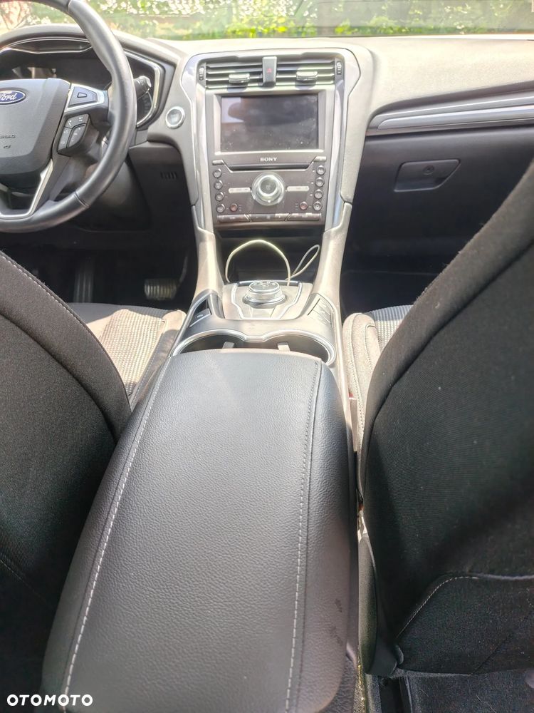 Ford Mondeo 2.0 EcoBlue Titanium - 9