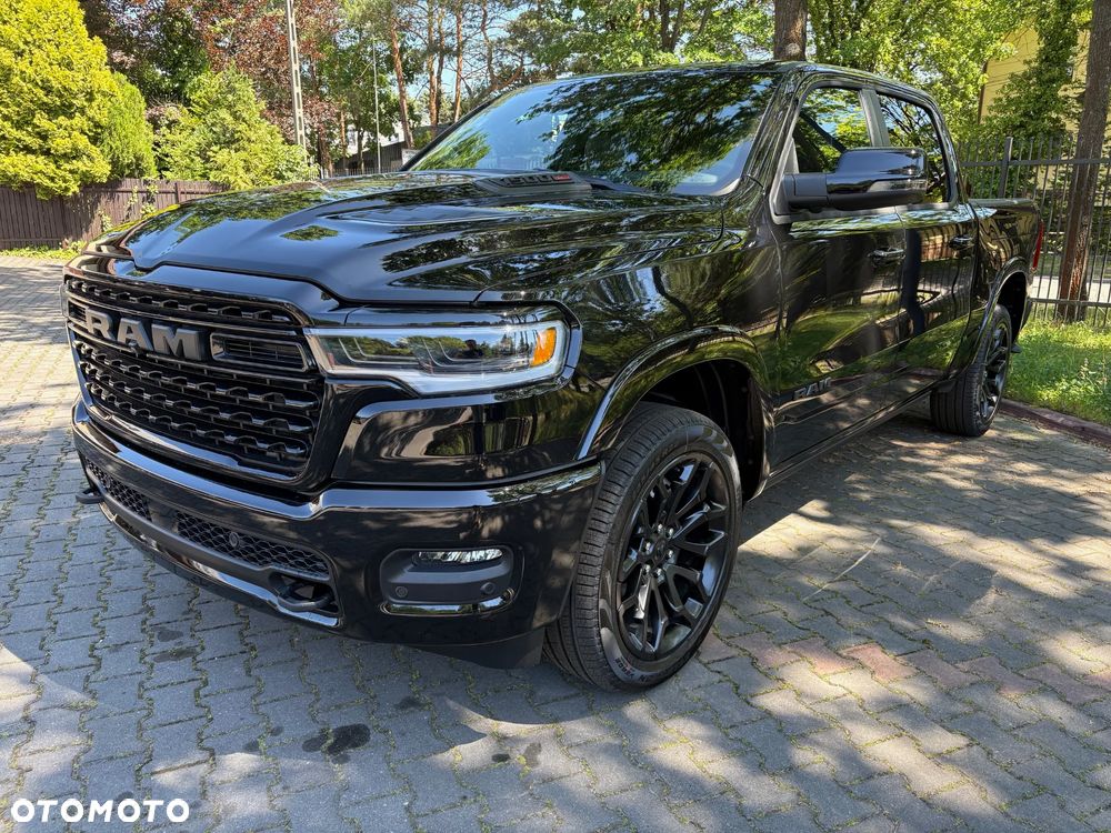 RAM 1500 - 10
