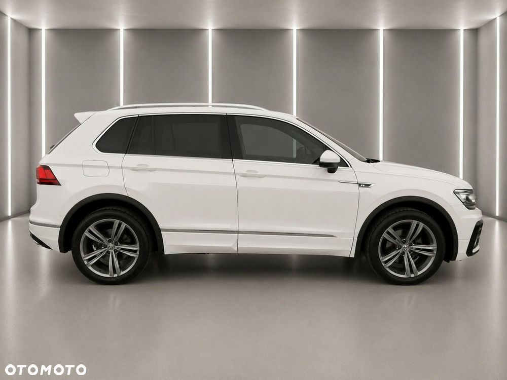 Volkswagen Tiguan - 4