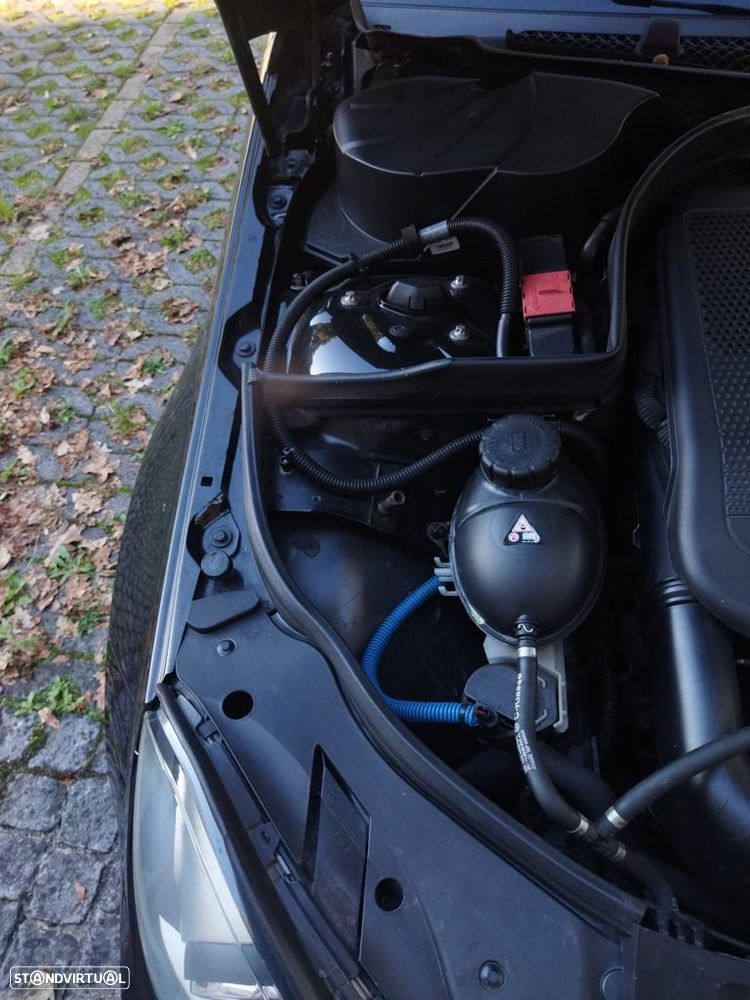 Mercedes-Benz C 220 Station CDI DPF (BlueEFFICIENCY) Avantgarde - 17