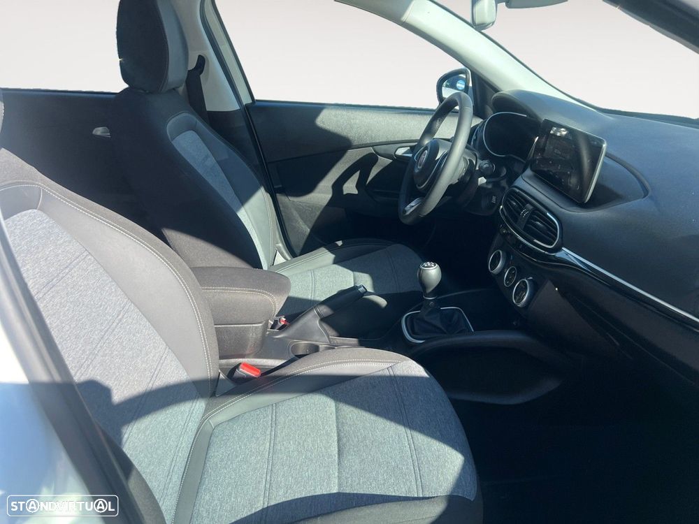 Fiat Tipo Cross 1.0 GSE T3 - 15