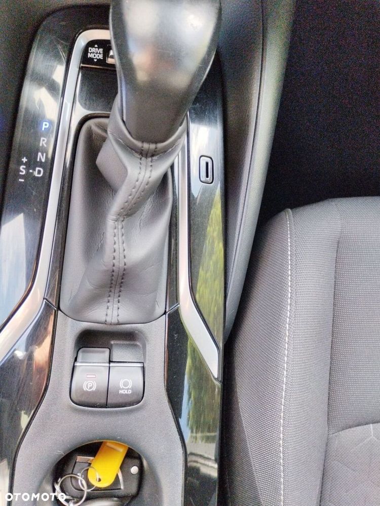 Toyota Corolla 2.0 Hybrid Comfort - 20