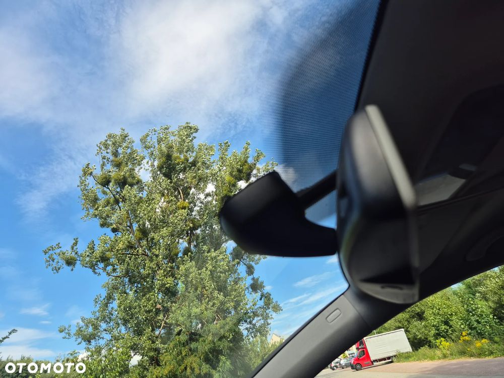 Volkswagen Golf 1.2 TSI BlueMotion Technology MATCH - 22