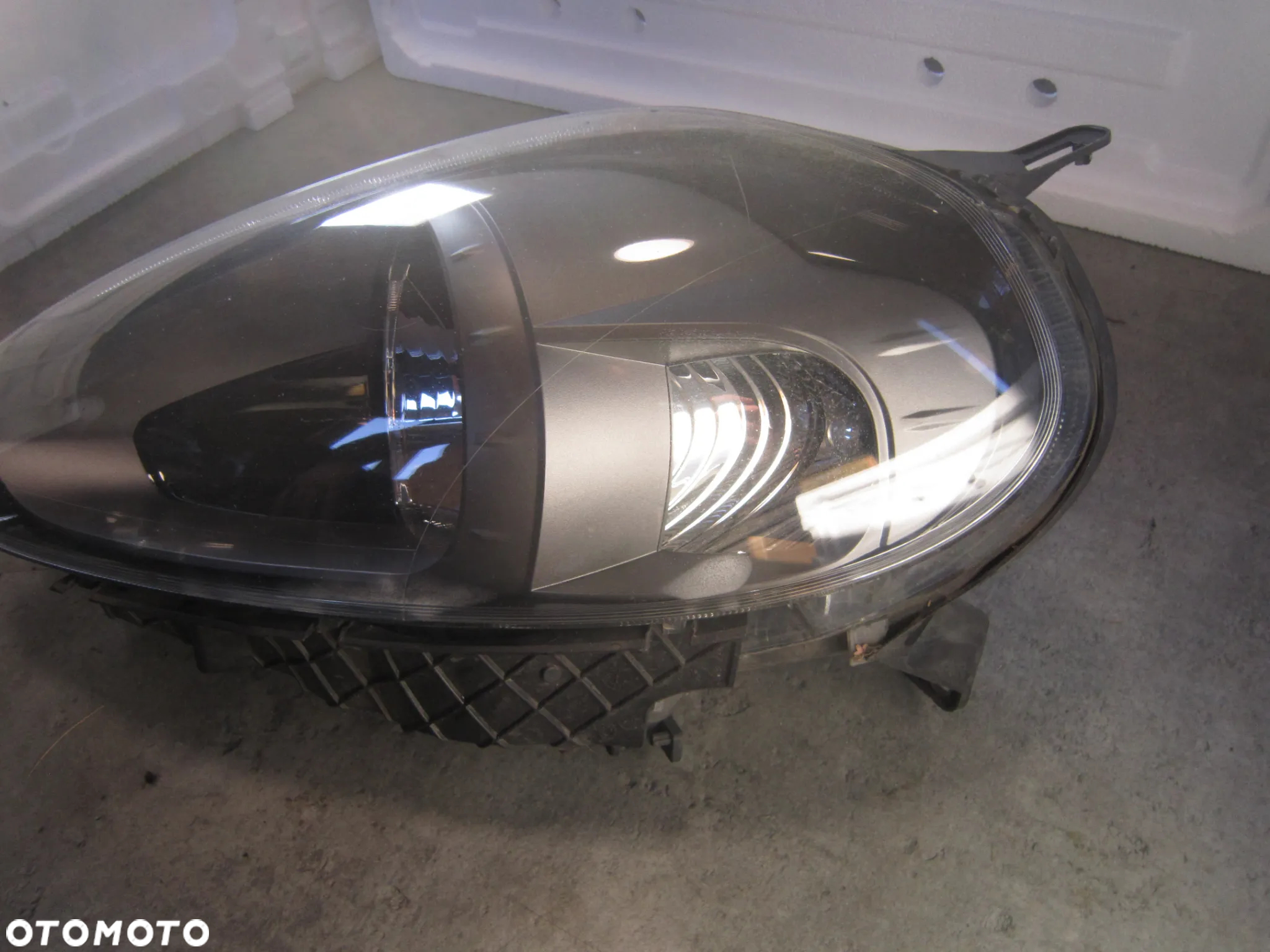 Lampa przód przednia lewa Fiat Punto Evo Lift Angilk - 3