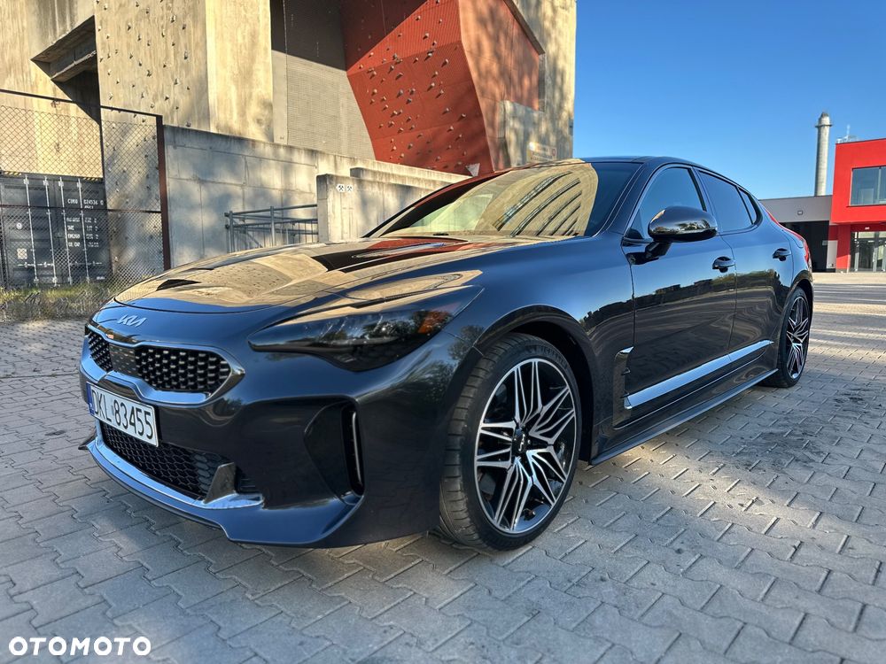 Kia Stinger - 7
