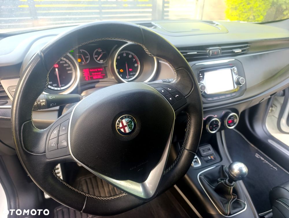 Alfa Romeo Giulietta 1.4 TB 16V Multiair Turismo - 10