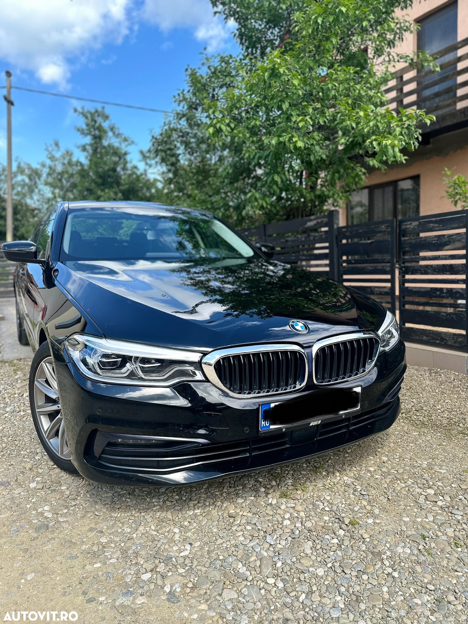 BMW Seria 5 520d AT - 1