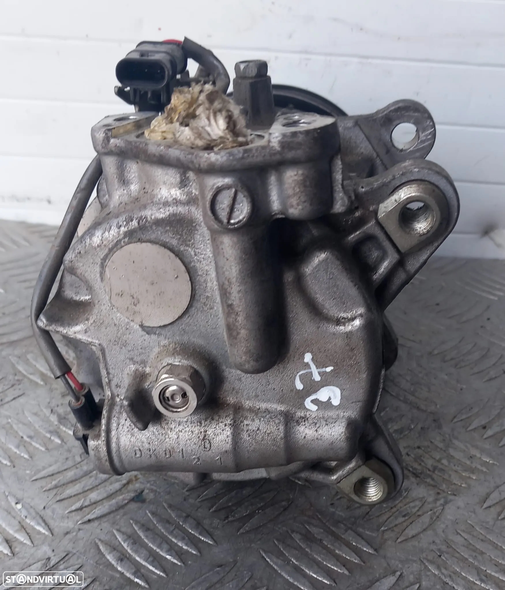 Compressor Ar Condicionado BMW Ref: 64529299328-02/6SAS14A/GE447160-8764 - 4