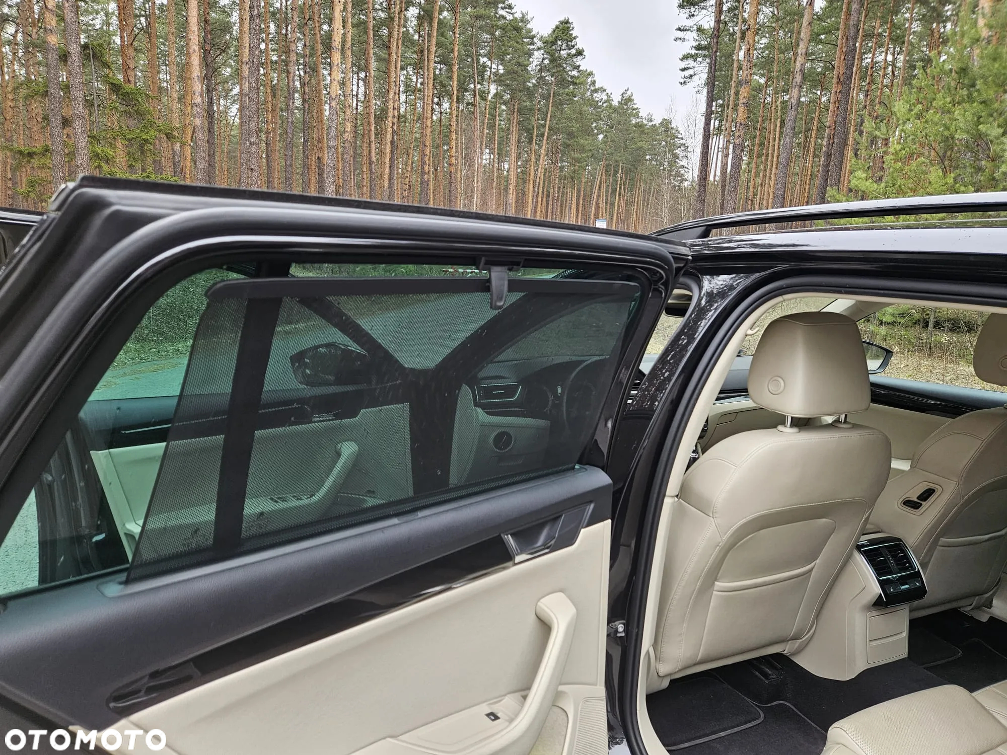 Skoda Superb 2.0 TSI 4x4 L&K DSG - 19