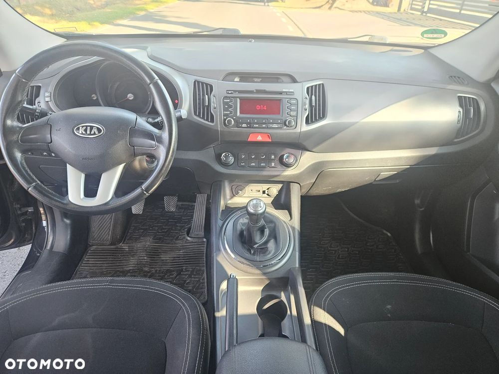 Kia Sportage 2.0 CVVT 2WD Attract - 5