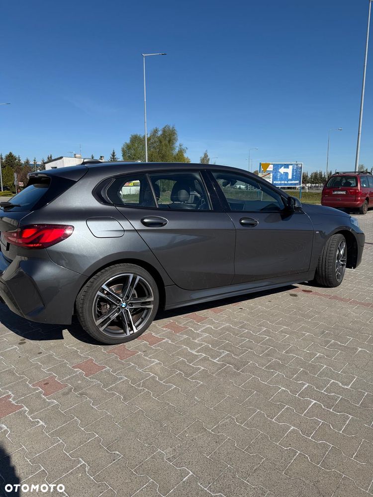 BMW Seria 1 116d Sport Line - 7