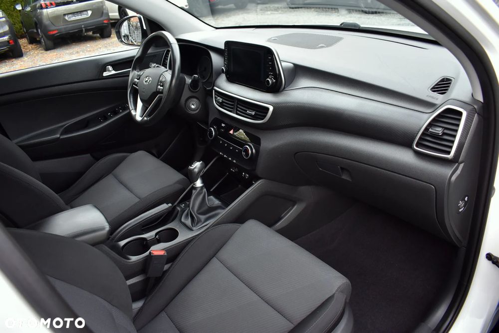 Hyundai Tucson blue 1.6 GDi 2WD Passion - 35