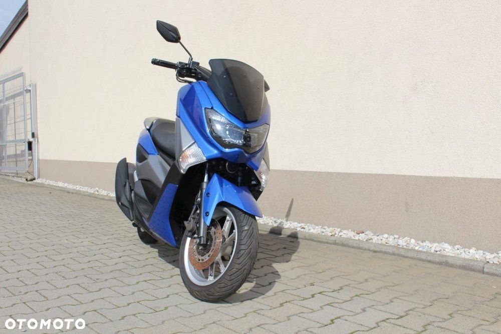 Yamaha NMAX - 3